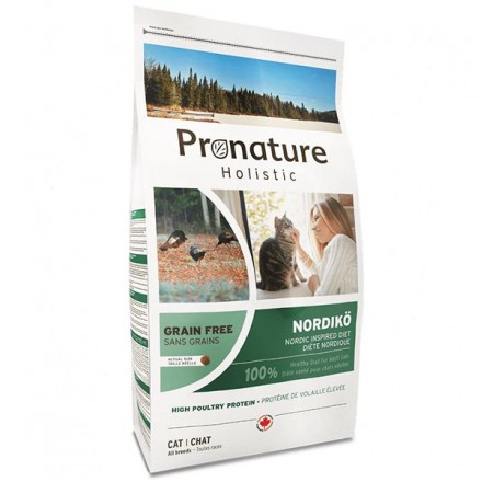 Pronature Holistic Cat Nordikо сухой корм для котов с индейкой и ягодами 2 кг